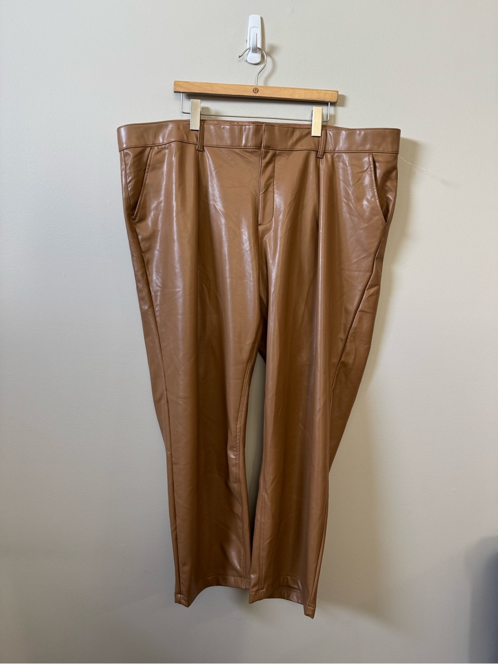 Abercrombie & fitch (NWT) faux leather camel tan brown trouser pants